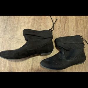 Ladies boots